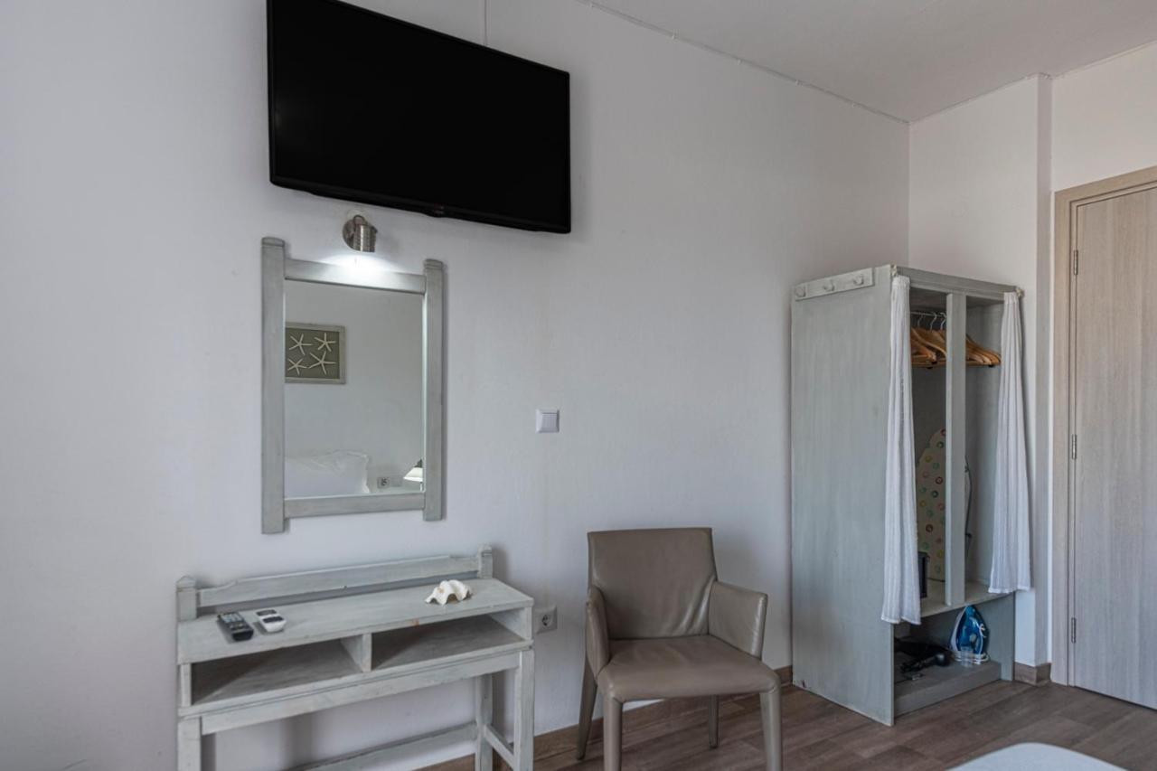 Hotel Manto Науса Екстер'єр фото