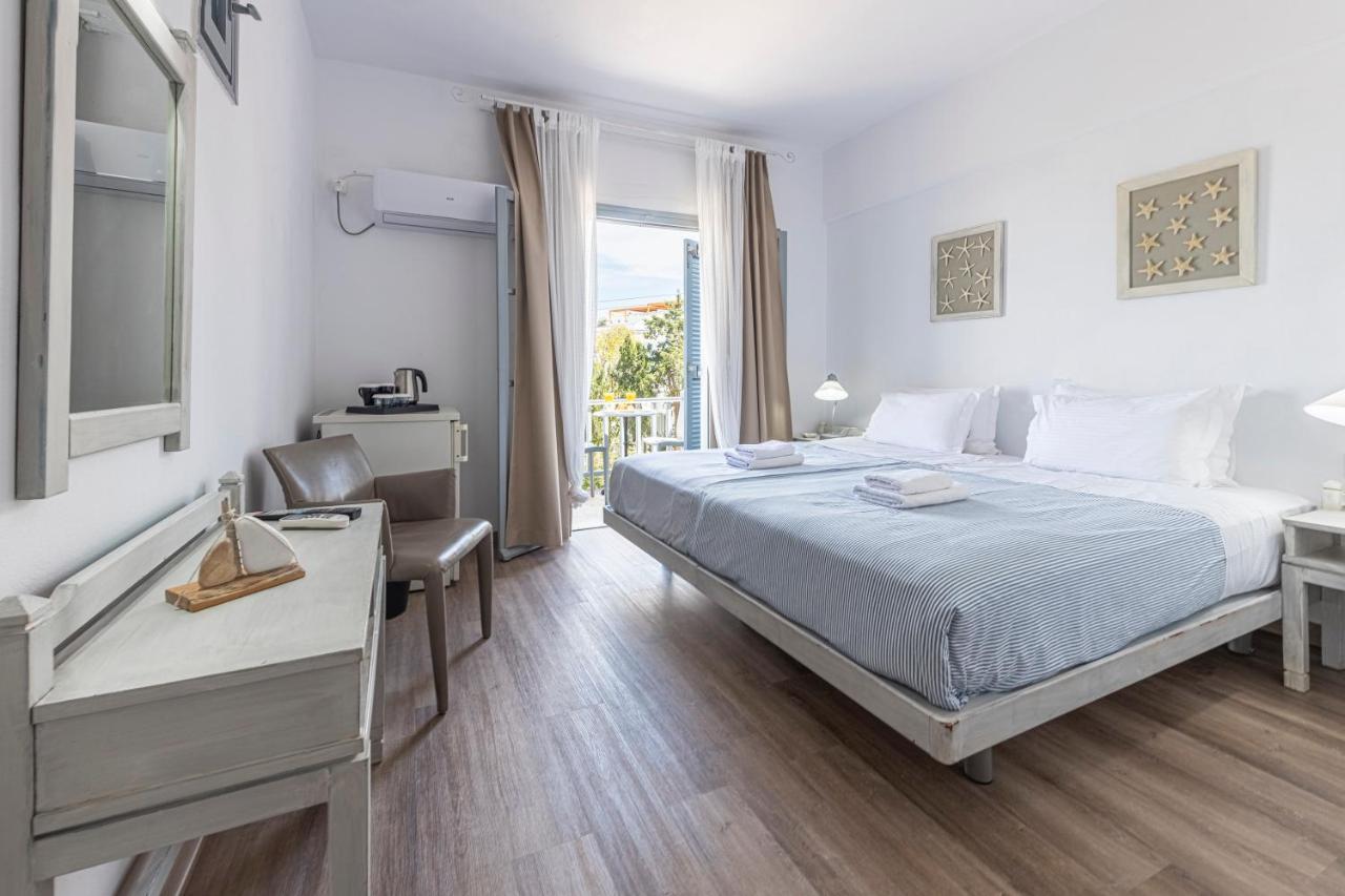 Hotel Manto Науса Екстер'єр фото