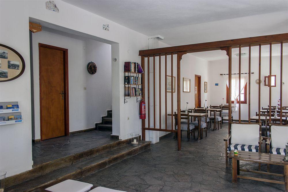 Hotel Manto Науса Екстер'єр фото